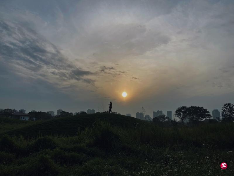 太阳每日如常升起，但当生活累了的时候，别忘了放慢脚步，好好休息。（蔡玮谦摄）