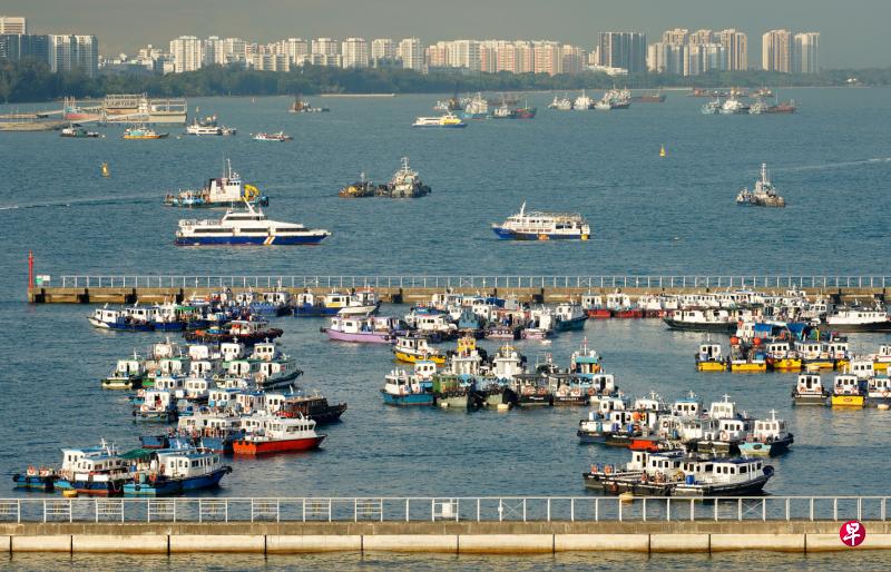 出海咯！从这个角度回望，提醒自己新加坡是个停泊港。