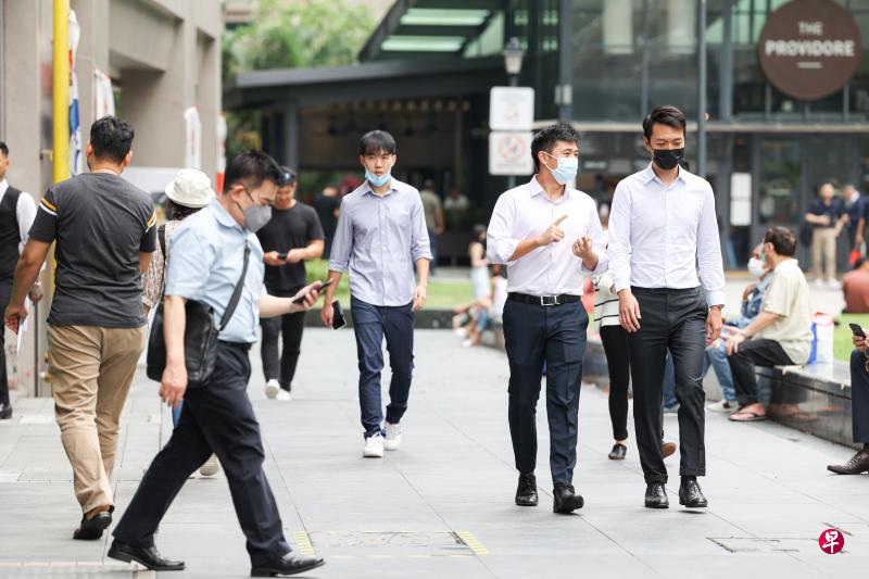 地图上的“小红点”缺乏天然资源，确保长期生存和发展绝非易事，人才和良政是很重要的成功因素。（李冠卫摄）