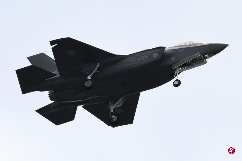 军方发言人表示，F-35战机是在去年5月刚交付给日本航空自卫队，战机在日本使用不到一年。（法新社）