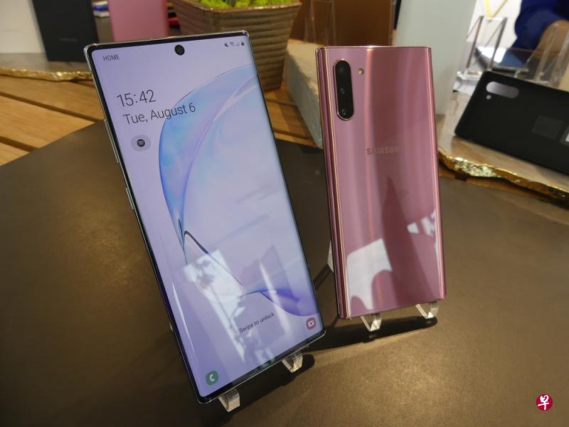 三星8日在美国纽约发布新一代大屏幕旗舰手机Galaxy Note10。（黄少伟摄）